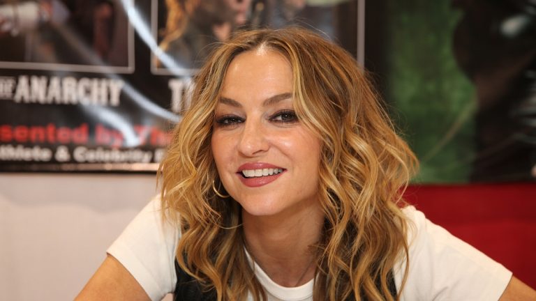 Drea de Matteo sagt, ihr 13-jähriger Sohn bearbeitet ihre OnlyFans-Fotos