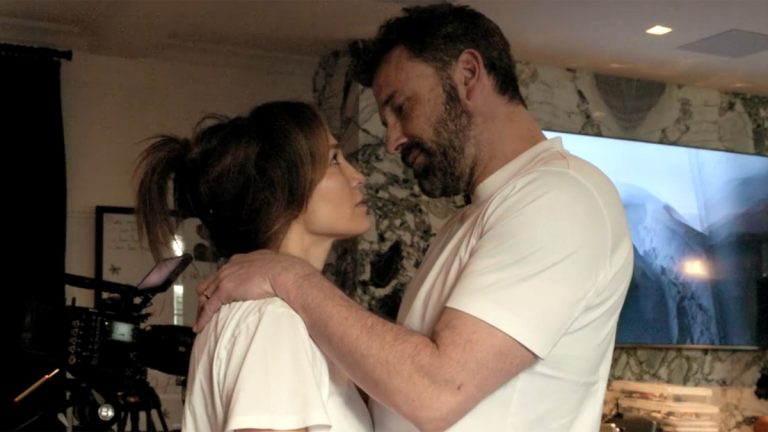 Film mit Jennifer Lopez und Ben Affleck deutet auf Scheidungssorgen hin