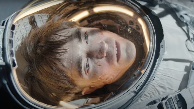 Robert Pattinson stirbt wiederholt im Trailer zu Bong Joon-hos Mickey 17