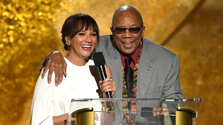 Quincy Jones‘ Ehren-Oscar-Rede gehalten von Tochter Rashida