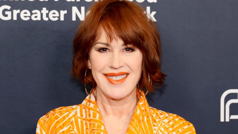 Molly Ringwald nennt ein Brat -Pack -Label als „abwertend“ heraus
