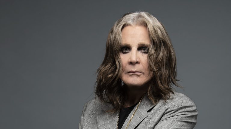 Dokumentarfilm über die Gesundheitsschlachten von Ozzy Osbourne und die endgültige Show für Paramount+ Set Set für Paramount+