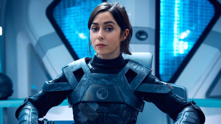 Schwarz Mirror Staffel 7 Rezension: ungleichmäßig und mit Fortsetzung gefüllt