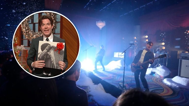 John Mulaney bringt die Punkband Metz dazu, sich für die Netflix -Show wieder zu vereinen