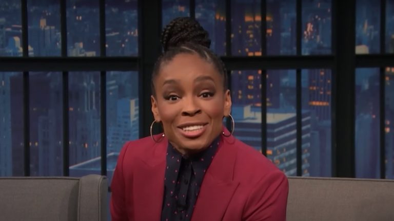 Amber Ruffin auf abgebrochenem Weißen Haus Korrespondenten auf Seth Meyers: Watch