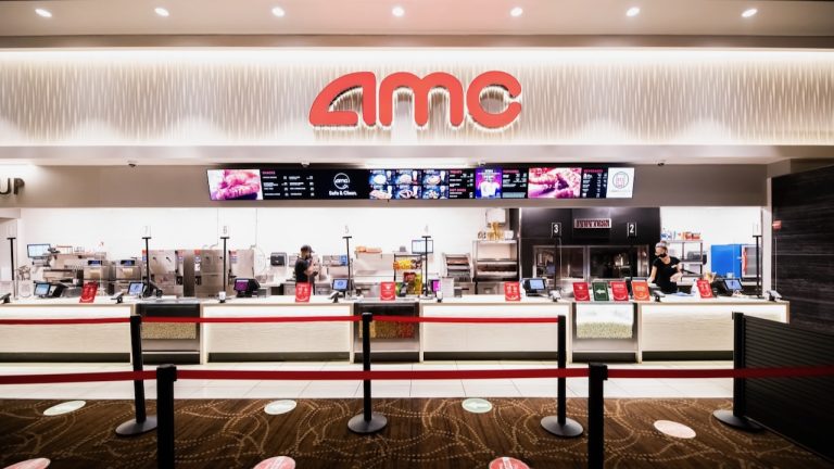 AMC bietet 50% Rabatt auf Kinokarten, Zugeständnisse von Dienstags und Mittwochs