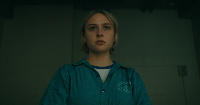 Alyvia Alyn Lind auf Netflix ‚Wayward, Toni Collette: Podcast