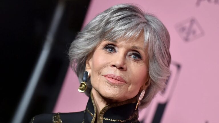 Jane Fonda Relaunches Committee für die erste Änderung zur Verteidigung der Redefreiheit