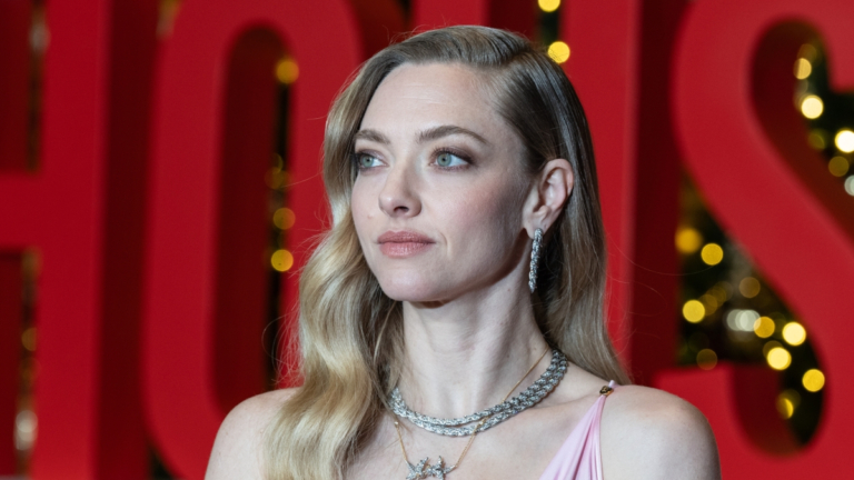 Amanda Seyfried beharrt darauf, Charlie Kirk nach seinem Tod als „hasserfüllt“ zu bezeichnen