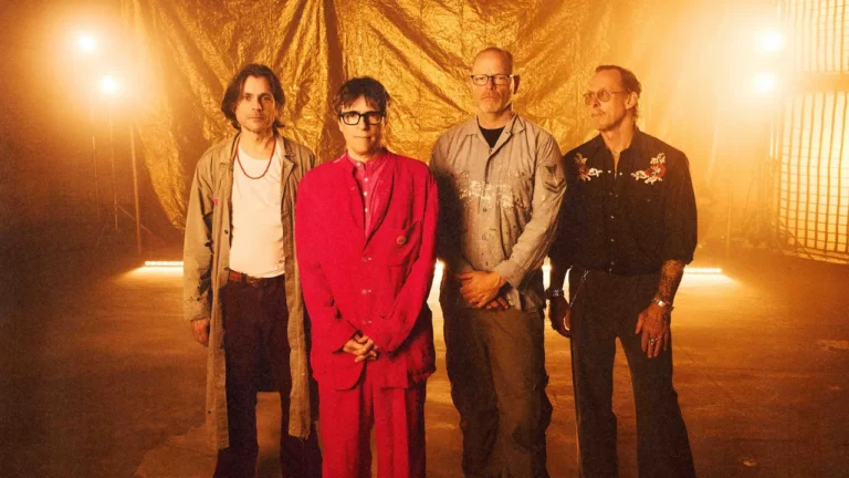 Weezer wird im neuen „CEO“-Video durch Tony Hawk und Christopher Mintz-Plasse ersetzt