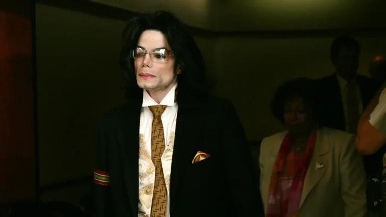 Klage wegen sexuellen Kinderhandels von Geschwistern gegen Michael Jackson abgewiesen