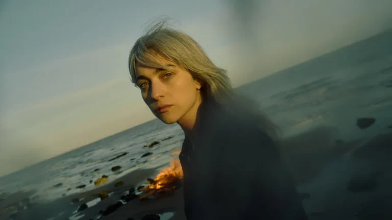 Kali Malone bereitet neues Album „Burning Song“ vor