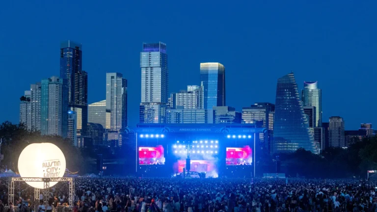 So streamen Sie das Austin City Limits Festival 2026 live